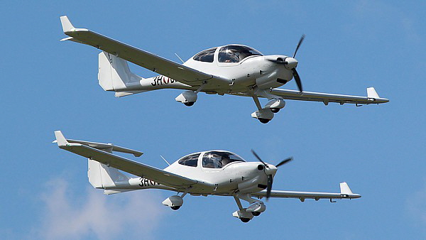 DA40